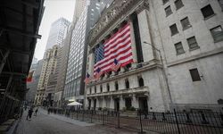 Blackstone para çekimine sınırlama getirdi