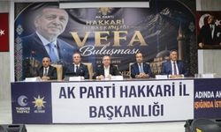 AK Parti Hakkari’de vefa buluşması düzenlendi