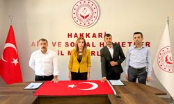 Hakkari’de göreve başlayan memur adayları yemin etti