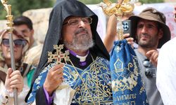 Tarihi Akdamar Kilisesi'nde 14'üncü ayin