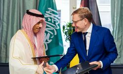Suudi Arabistan ve Almanya'dan Hürmüz Boğazı çağrısı