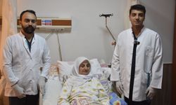 70 yaşındaki hastanın kanserli kalın bağırsağı alındı; sağlığına kavuştu