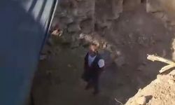 Çilek bahçesinde kaçak kazıya suçüstü: 6 gözaltı