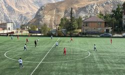 Hakkarigücü ligdeki ilk mağlubiyetini aldı