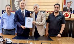 Esendere Belediyesi’nde işçiler için toplu iş sözleşmesi imzalandı