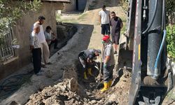 Hakkari'de belediye ekipleri arızalara müdahale ediyor