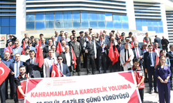 Hakkari’de Gaziler Günü dolayısıyla yürüyüş düzenlendi