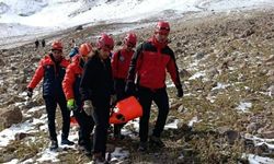 Erciyes Dağı'na tırmanırken düşen dağcı hayatını kaybetti