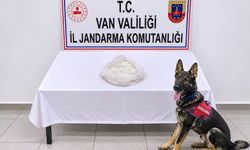 Çantasından 1 kilo metamfetamin çıkan yolcu tutuklandı