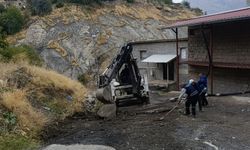 Hakkari Belediyesi kent genelinde çalışmalarını sürdürüyor