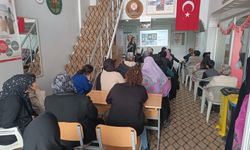 Hakkari’de ailelere bağımlılıkla mücadele eğitimi verildi