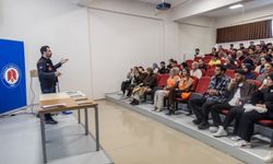 Hakkari Üniversitesinde öğrencilere afet farkındalık eğitimi