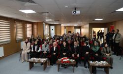 Van'da kadınlara yönelik yapay zeka ve dijital beceri eğitimleri düzenlendi