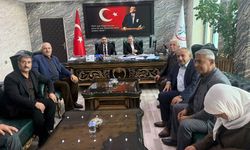 Vatandaşlardan Belediyeye asfalt teşekkürü