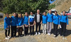 Hakkari’de kros şampiyonu Mehmet Akif Ersoy Lisesi oldu