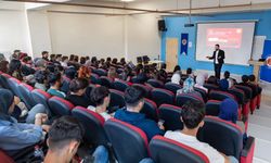 Hakkari Üniversitesinde TÜBİTAK proje eğitimi düzenlendi