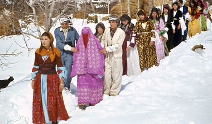 Bir zamanlar Hakkari düğünleri