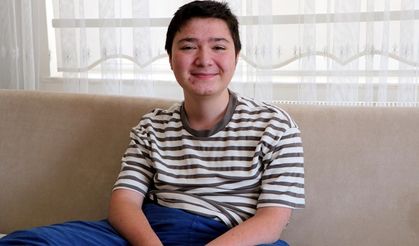 Engelleri azmiyle aşan Vanlı İbrahim, YKS'de 5 bin 145'inci oldu