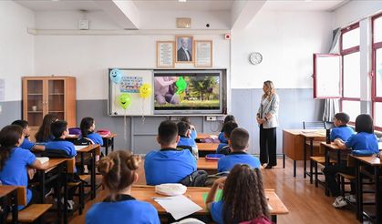 MEB'in okul kıyafeti kararından öğretmen ve veliler memnun