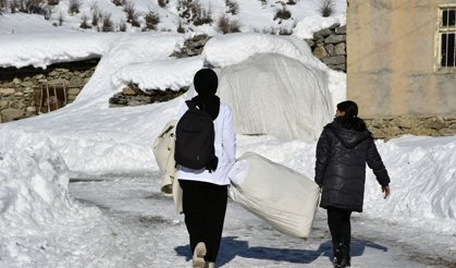 Hakkari’de görev yapan fedakâr hemşire