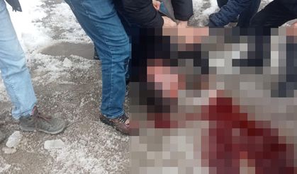 Çatıdan üzerine kar ve buz kütlesi düşen kişi ağır yaralandı