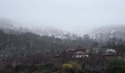 Kayıp dağcı, sığındığı bağ evinde bulundu