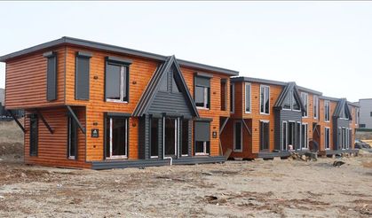 iki kardeş ürettikleri ahşap evleri Avrupa'ya ihraç ediyor