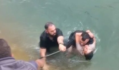 Kanalda boğuluyordu, son anda kurtarıldı