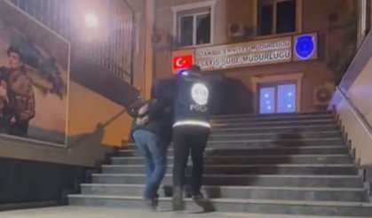 Polis yeleğiyle sanal medyadan yayın yapan şüpheli yakalandı