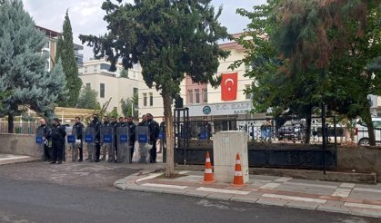 Halfeti Belediyesi’ne operasyon: 49 gözaltı