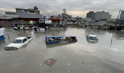 Erbil’de sağanak hayatı felç etti