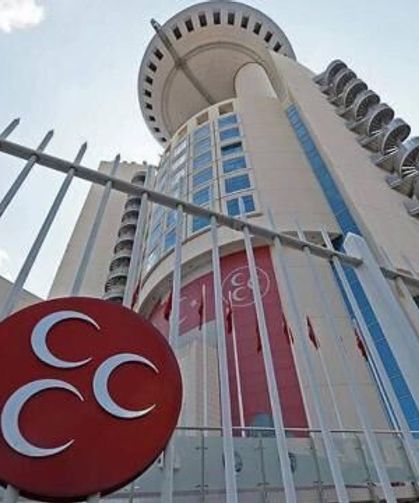 MHP, İstanbul il ve ilçe teşkilatlarını feshetti