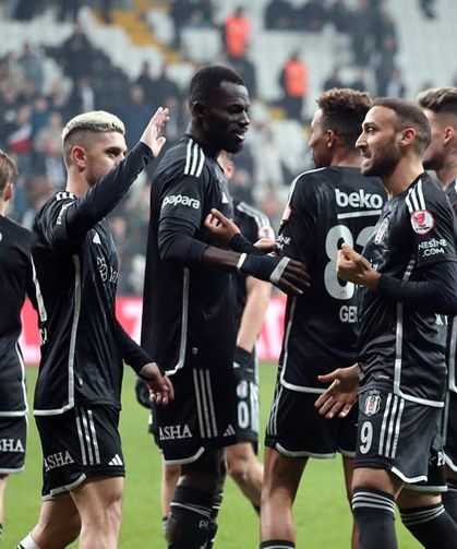 Beşiktaş, Türkiye Kupası’nda yarı finale yükseldi