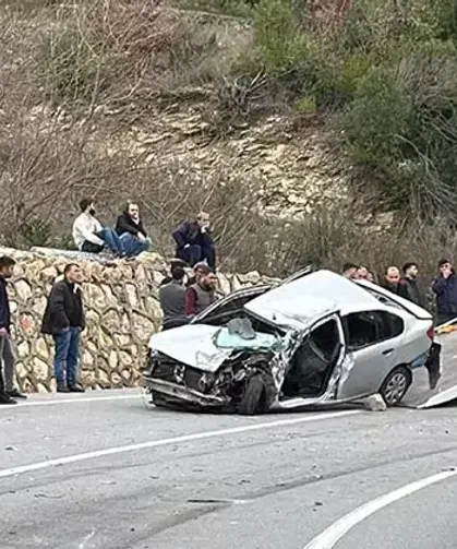 Freni boşalan TIR, 2 otomobile çarptı: 1 ölü, 3 yaralı