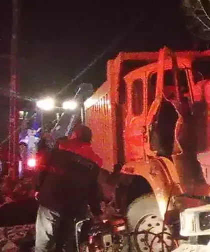 Iğdır’da kamyon eve girdi; 1 yaralı