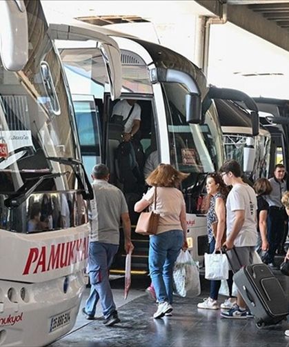 Bayram öncesi otobüs biletlerinin yüzde 90'ı tükendi