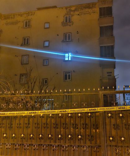 Kolonlardan ses geldi, bina tahliye edildi