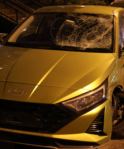 Karşı şeride geçen otomobil 5 araca çarptı: 1 yaralı