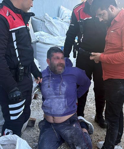 Maaşını alamadığı iddiasıyla iş yerini ateşe verdi