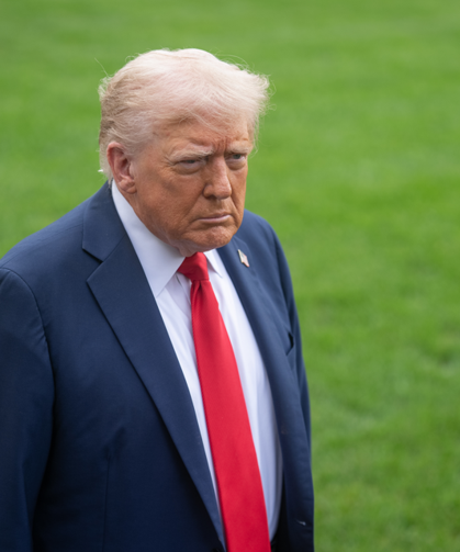 Trump: İsrail artık Lübnan'ı bombalamayacak