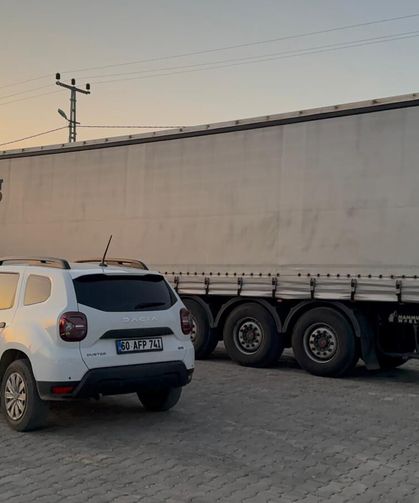 Durdurulan TIR’da 18 kaçak göçmen yakalandı