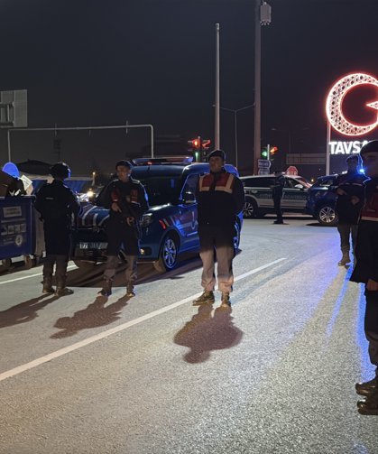 Silahlı kavgada 6 kişi yaralandı