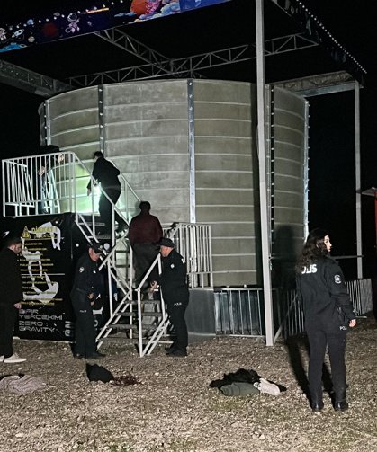 Lunaparkta oyun aletinden düşüp öldü