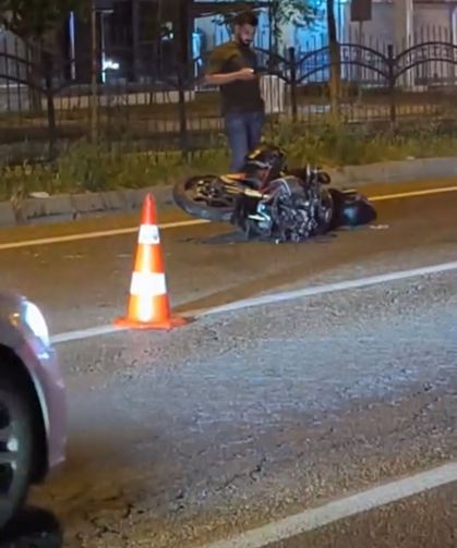 Batman’da motosikletin çarptığı yaya ile sürücü öldü