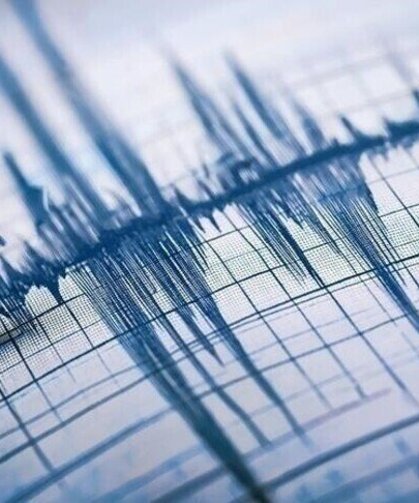 İran’da 5 büyüklüğünde deprem meydana geldi