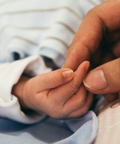 Sözleşmeli personele 24 haftalık doğum izni