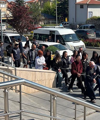 'Yasa dışı bahis' operasyonu: 79 tutuklama