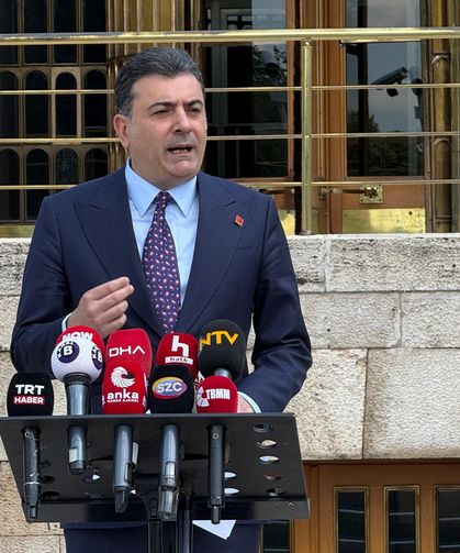 CHP'de 57 Parti Meclisi üyesinden 28'i istifa etti