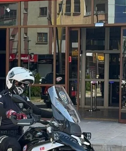 Elazığ'da polis ekipleri öğrencileri LGS sınavına yetiştirdi