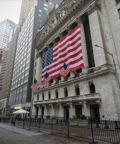 Blackstone para çekimine sınırlama getirdi